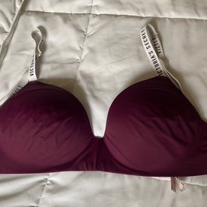 Victoria’s Secret T-shirt Bra